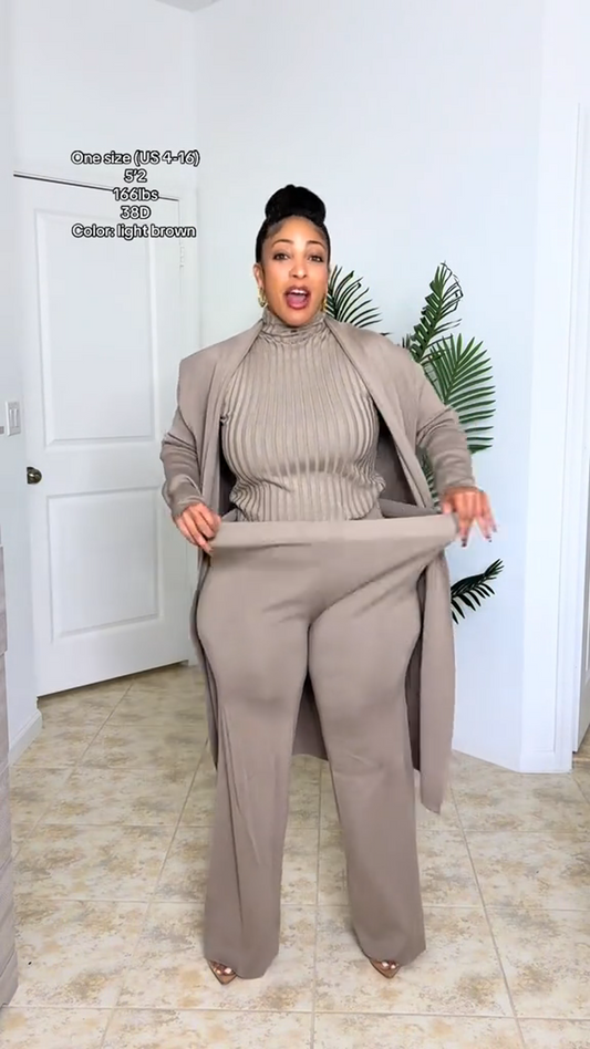 Loose-fitting three-piece knit set - one size fits all